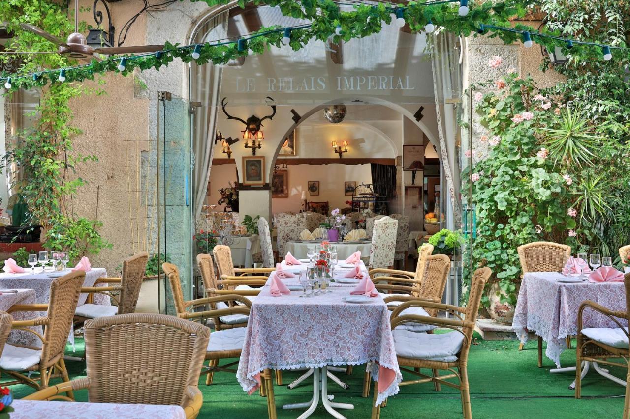 מלון Saint-Vallier-de-Thiey Logis Le Relais Imperial מראה חיצוני תמונה