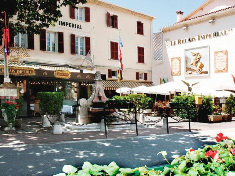 מלון Saint-Vallier-de-Thiey Logis Le Relais Imperial מראה חיצוני תמונה